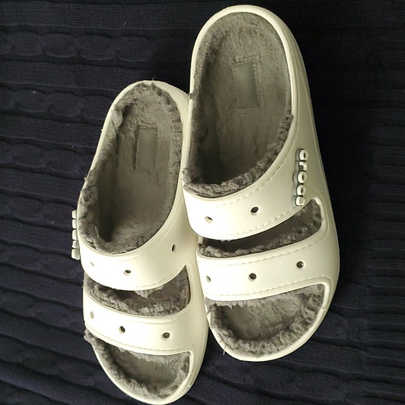 Crocs Fur Lined Classic Cozzzy Sandal Slippers Wom 9 Men 7 - Picture 2 of 4